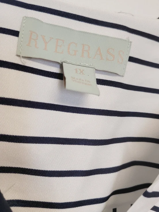 Ryegrass NWT Womens Size 1X White/Navy Striped Button Collared V-Neck Long Slee - Picture 4 of 9